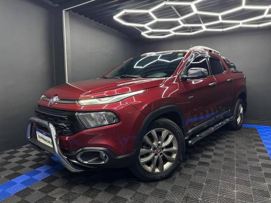 FIAT TORO 2.0 16V TURBO DIESEL RANCH 4WD AT9